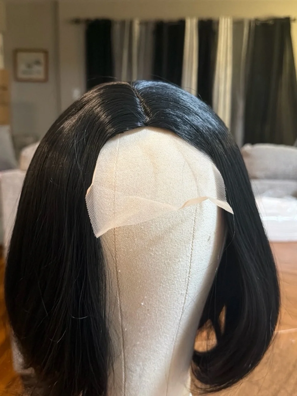 Classic Short Straight Black Wig - Sleek Everyday Style